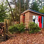 Utopia Village - Art & Nature Domek letniskowy *