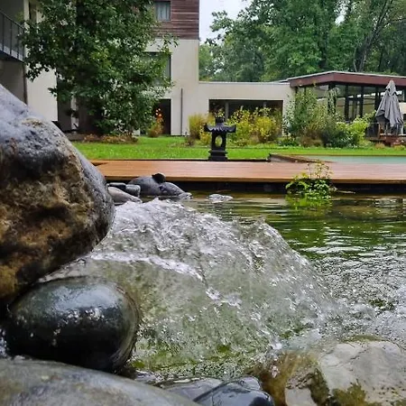 Utopia Village - Art & Nature *