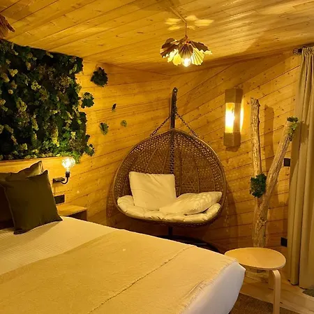 Utopia Village - Art & Nature * Mons