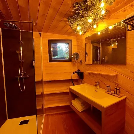 Utopia Village - Art & Nature Mons