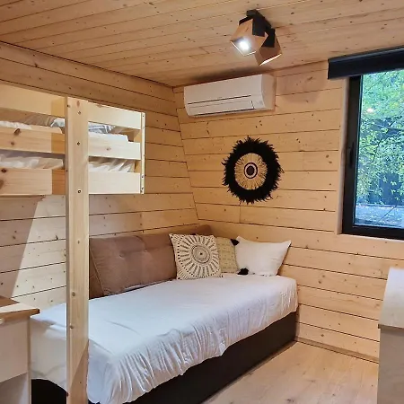 Lodge Utopia Village - Art & Nature *