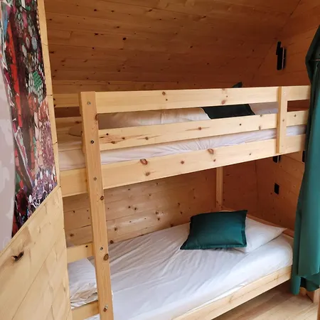 Utopia Village - Art & Nature Lodge *