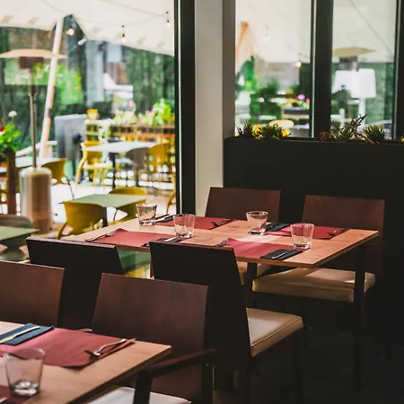 Lodge Utopia Village - Art & Nature Mons