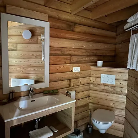 Utopia Village - Art & Nature Mons