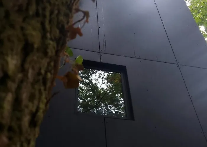 Utopia Village - Art & Nature אכסניה *