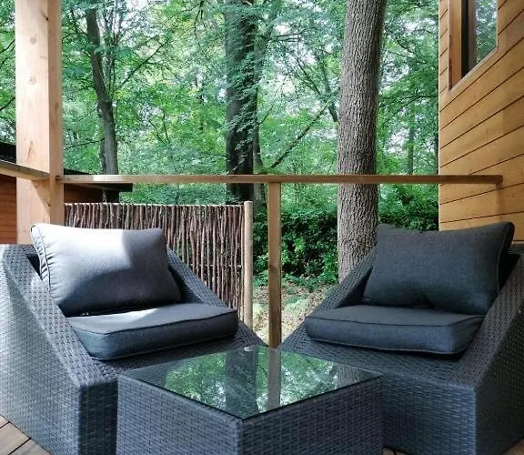 Utopia Village - Art & Nature אכסניה מונס