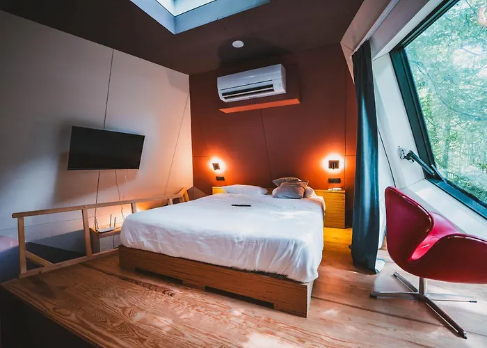 Utopia Village - Art & Nature אכסניה *